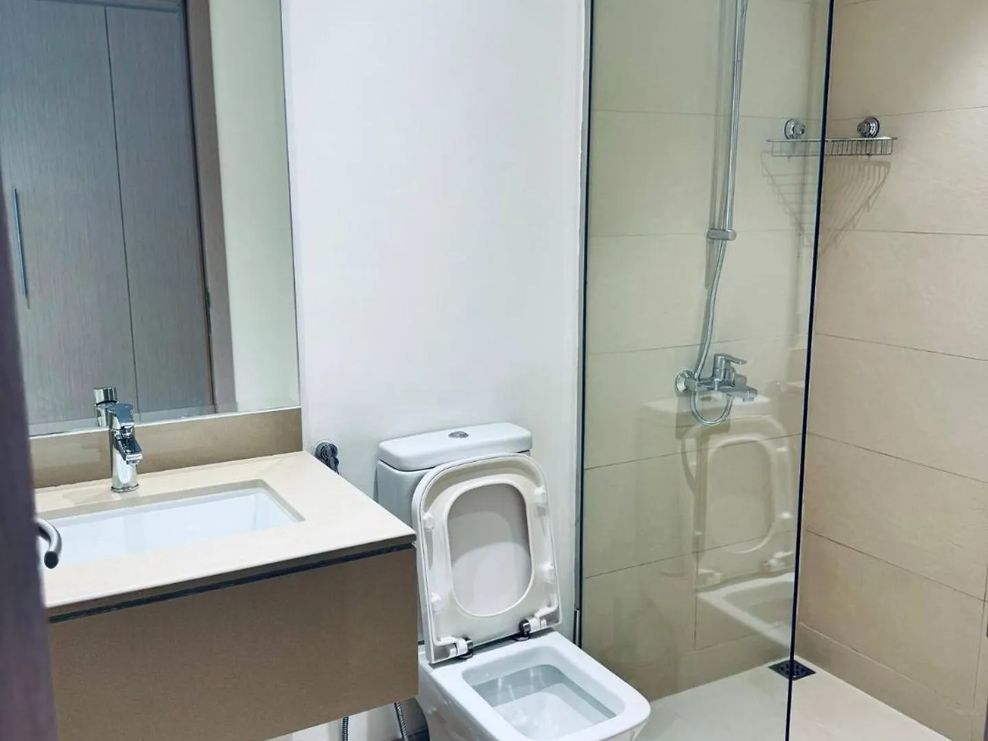 Upscale Studio In Yas Island Abu Dhabi