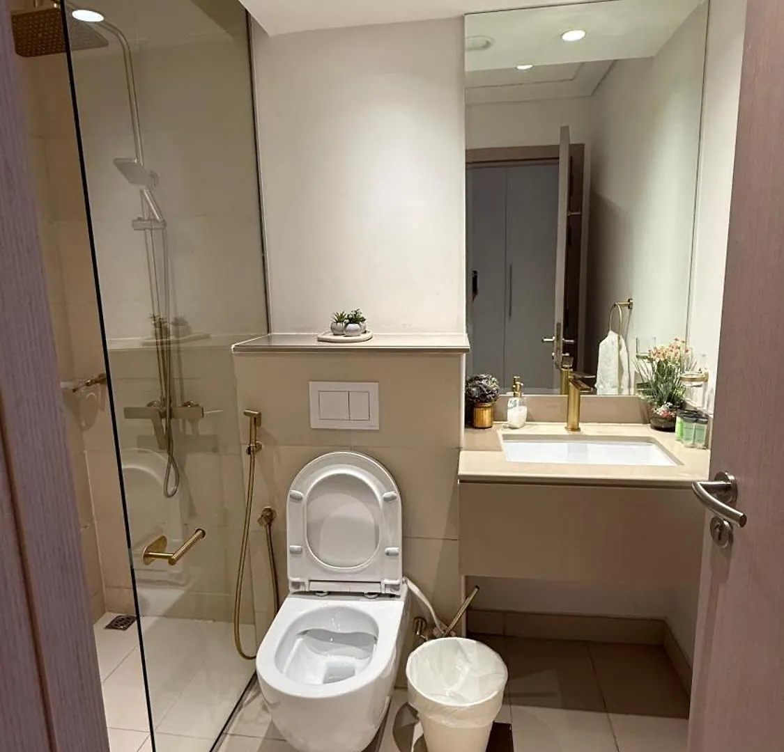Upscale Studio In Yas Island Абу-Даби